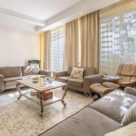 7 At Palazzo Seraphim Boutique Living In St Julians St. Julian's