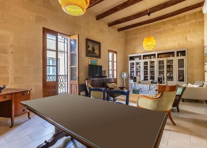 7 At Palazzo Seraphim Boutique Living In St Julians