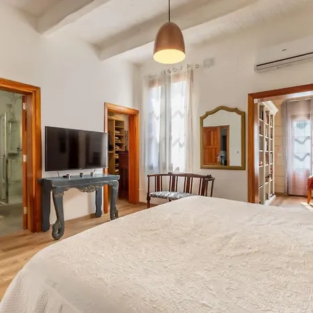 7 At Palazzo Seraphim Boutique Living In St Julians Saint Julian's